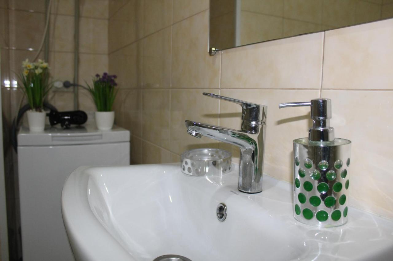 Comfortable Studio Apartments In A Secure Residential Complex Comfort Town Кт-02 基輔 外观 照片