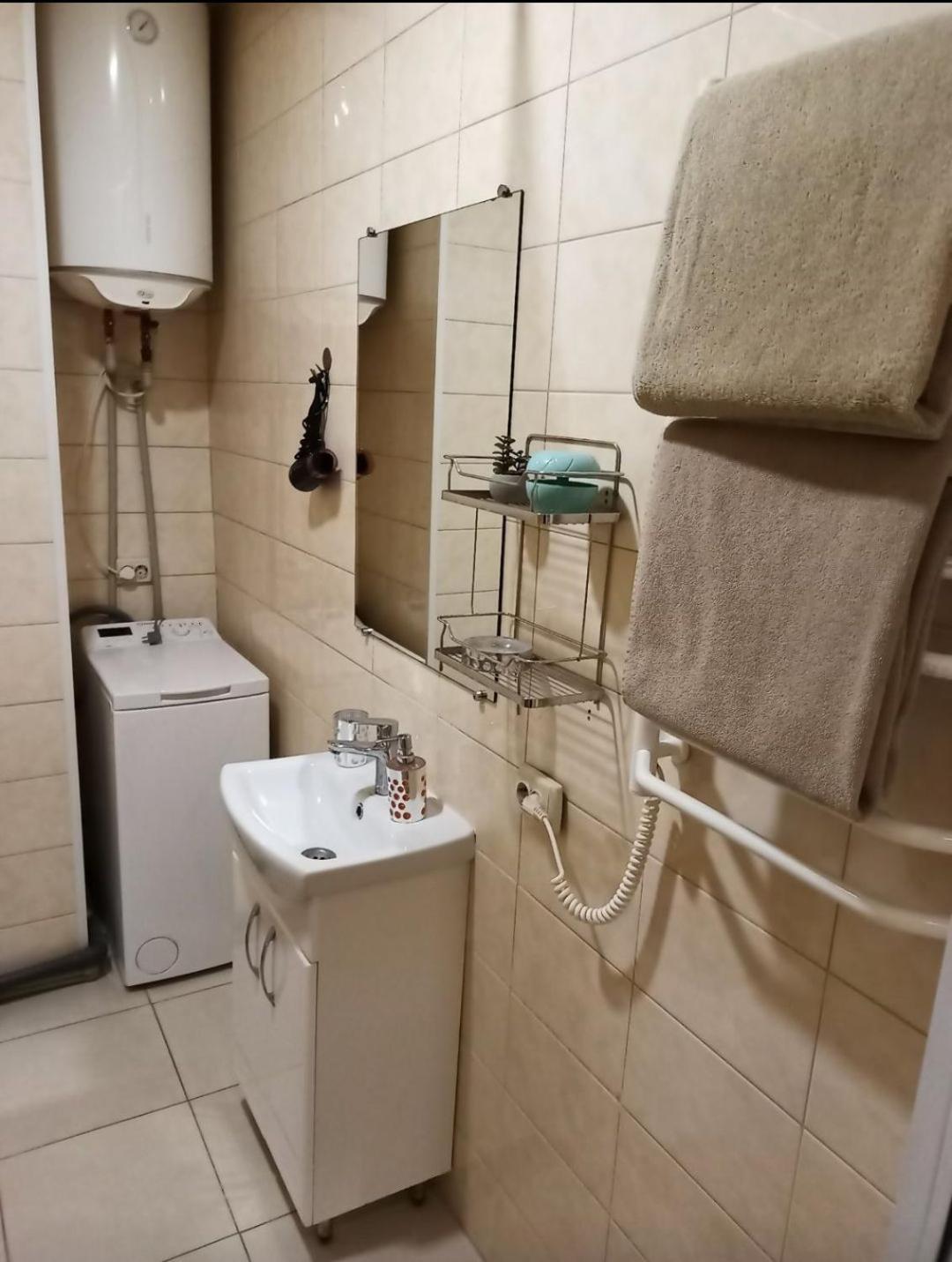Comfortable Studio Apartments In A Secure Residential Complex Comfort Town Кт-02 基輔 外观 照片